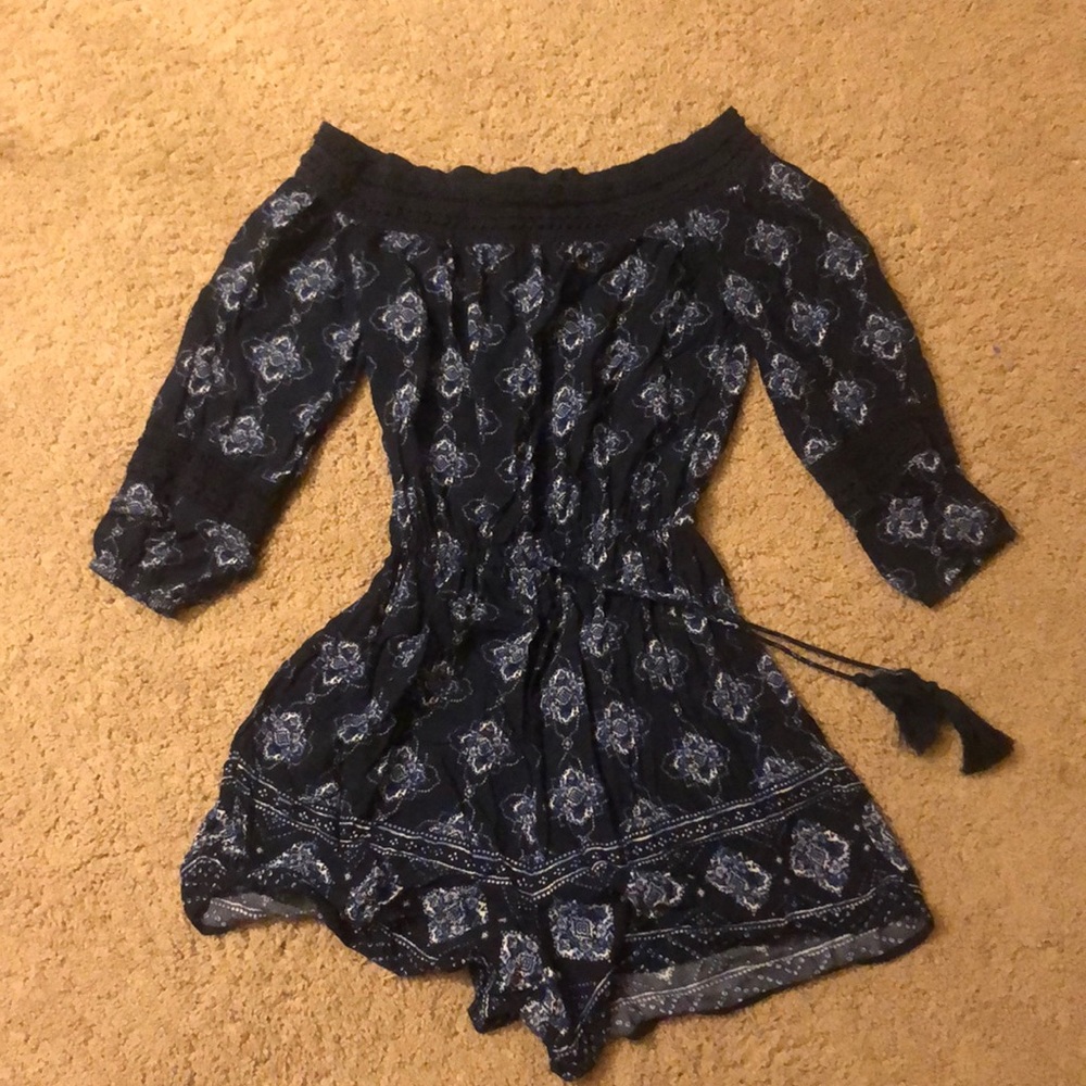 XS off the shoulder hollister romper
